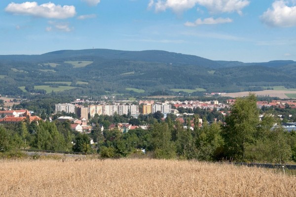 První data z klimatického plánu Ostrova: Celkové emise klesly