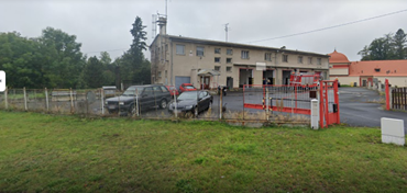 Původní hasičská zbrojnice -  brána do Ostrova = prostor pro všechny