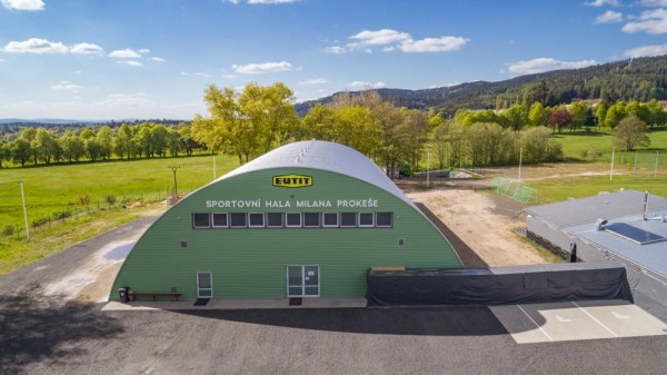 Sportovní hala Ostrov