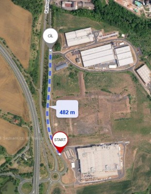 chodník mezi průmyslovou ulicí a Witte Ostrov